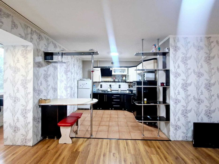 Продажа 3-комнатной квартиры КСК
