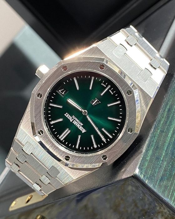 audemars piguet royal oak green dial jumbo