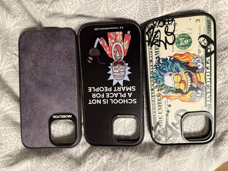 Калъфи Mobilfox за iphone 15 в отлично състояние