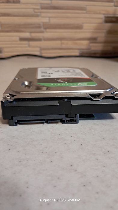 HDD Seagate IronWolf Pro 2TB – ST2000NE0025 – Ediție Profesională, Durabilitate Extremă