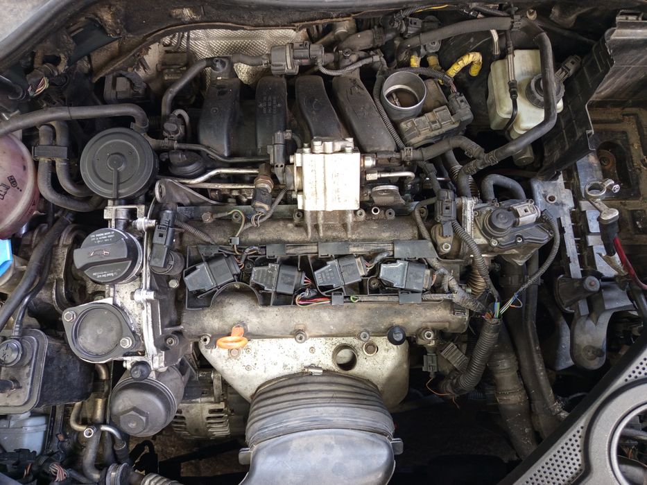 Golf 5 1.6 FSI BAG 6ск. на части