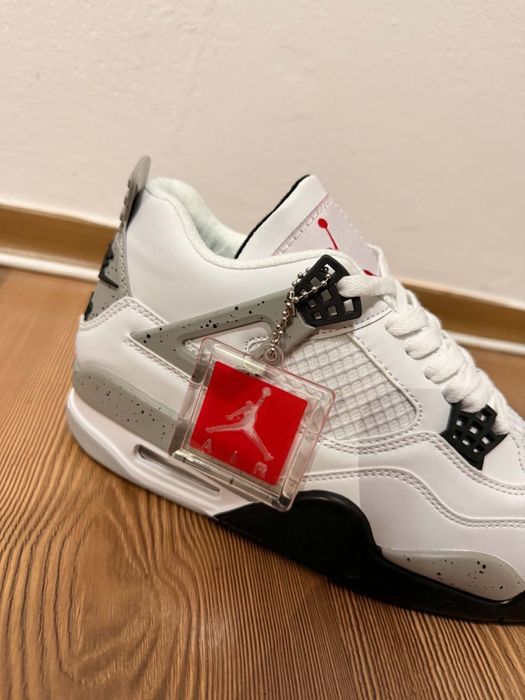 Jordan 4 marimea 41