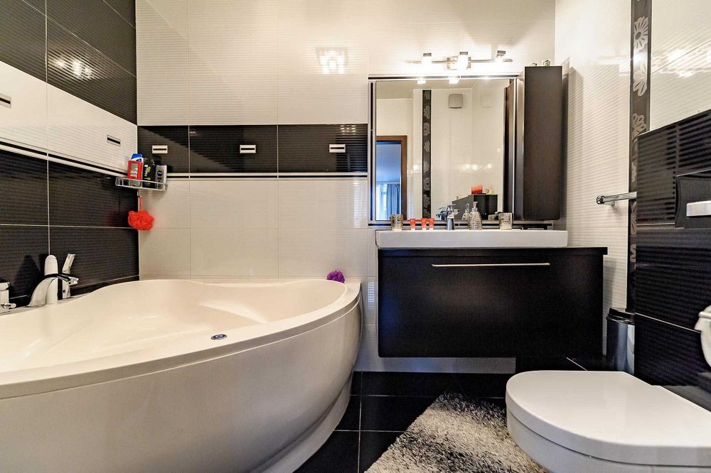 vand penthouse pe doua nivele