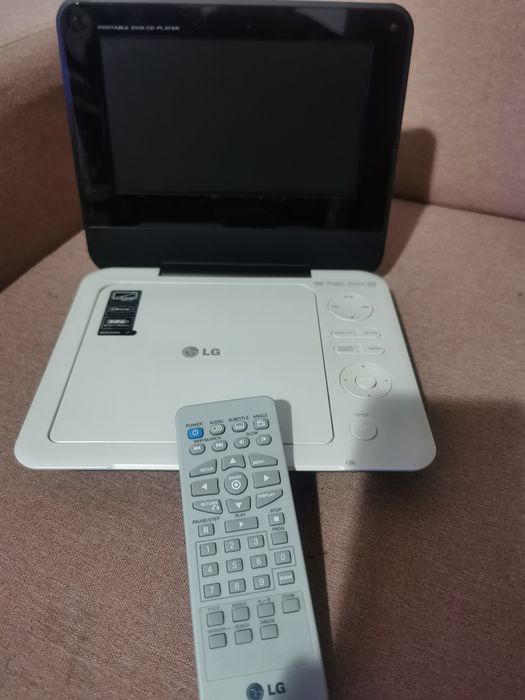 DVD portabil LG folosit