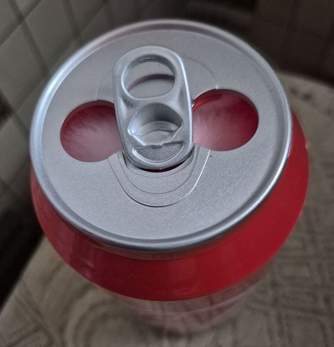Labubu Coca Cola плюшена
