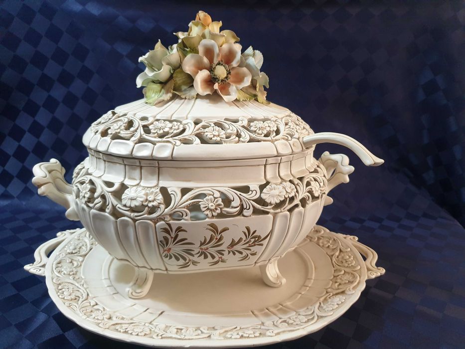 Порц. супник,плато и черпак , Захарница и латиера Severin Handgemalt