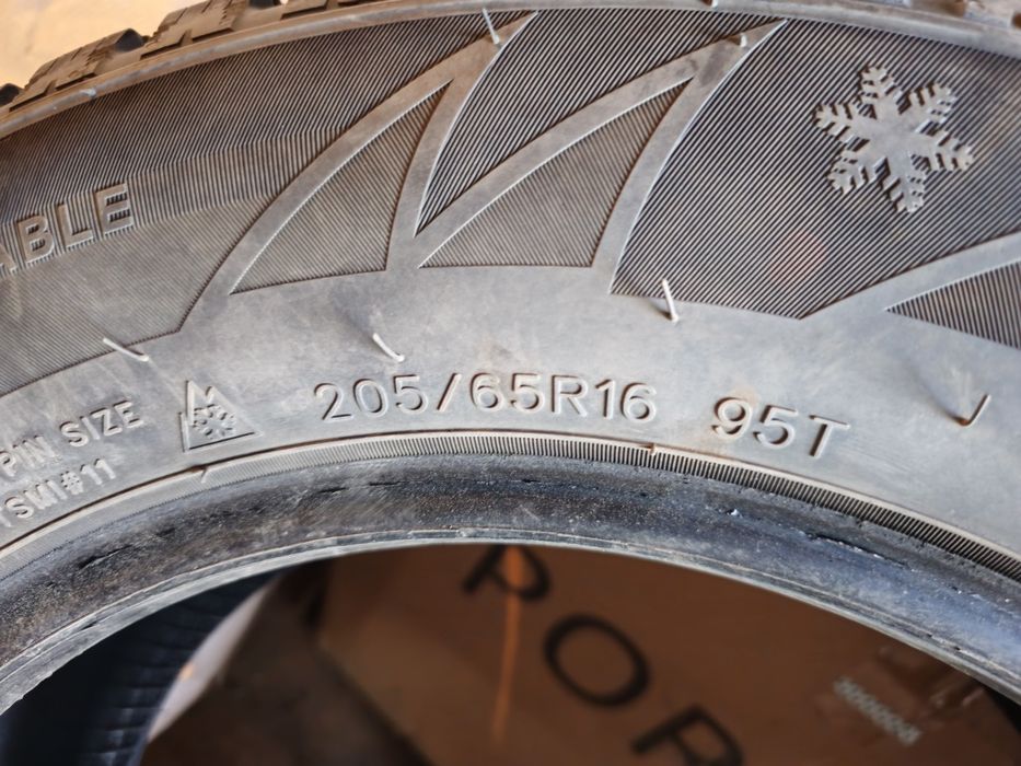 Продам зимнее колеса. Можно каспий расрочку 12 м или RED