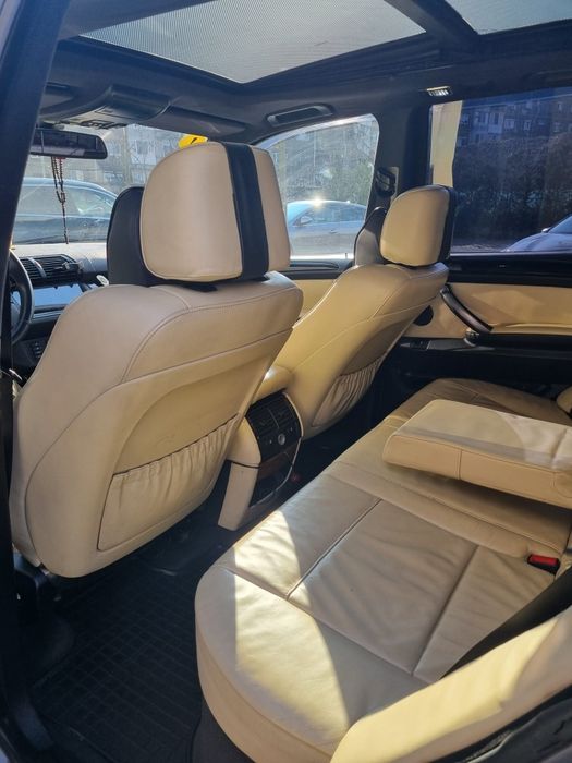 Vind sau schimb X5 e53