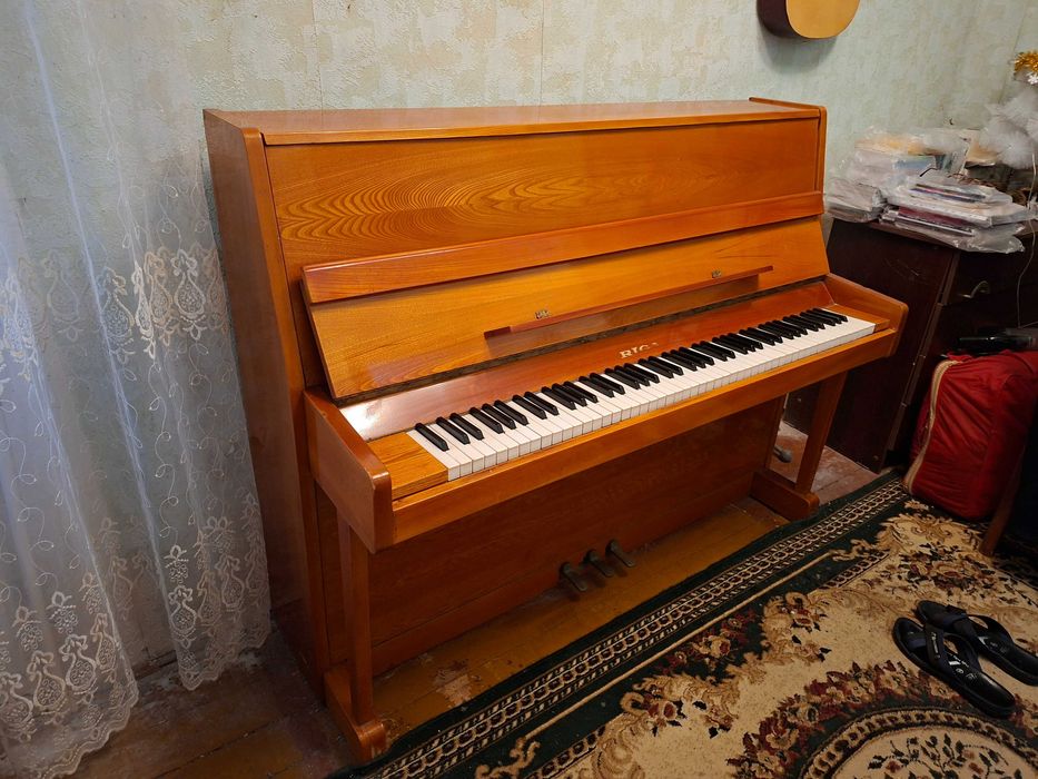 Пианино RIGA оригинал