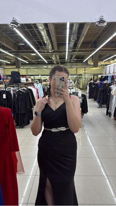 Девочки, решила продать свои вечерние платья
