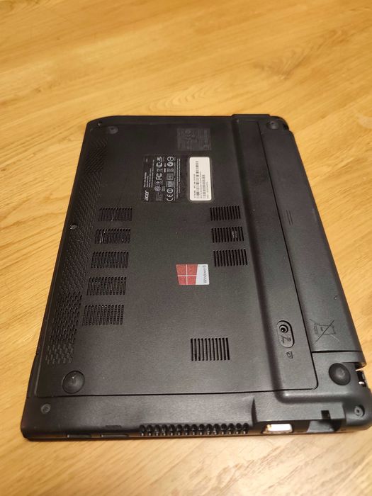 Лаптоп Acer Aspire One