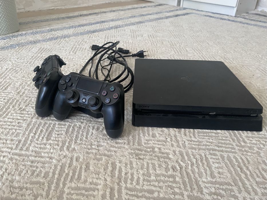 PlayStation 4 860 GB