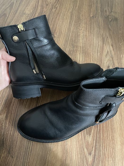 Ghete piele Garkony