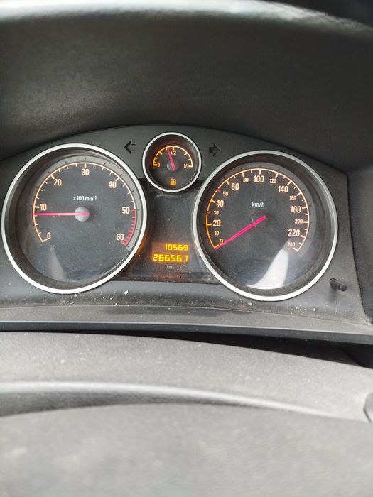 OPEL Zafira 2010 — imagine 3