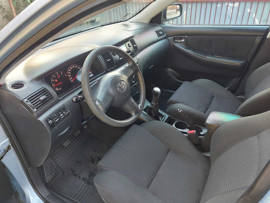 Vanzare Toyota Corolla