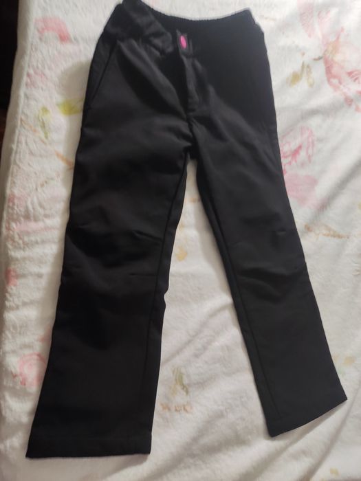 теплая кофта+ брюки+ пакет одежды на девочку