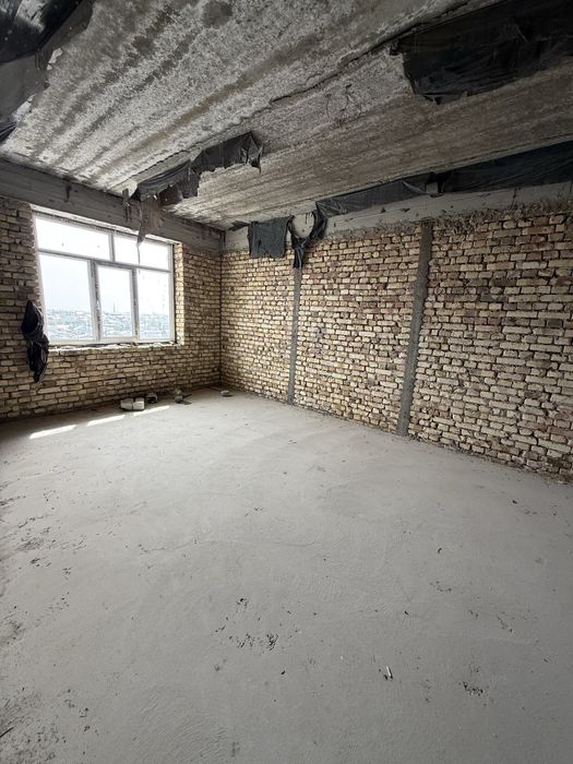 Продается 2 х ком на 7 этаже ориентир : Аэрапорт