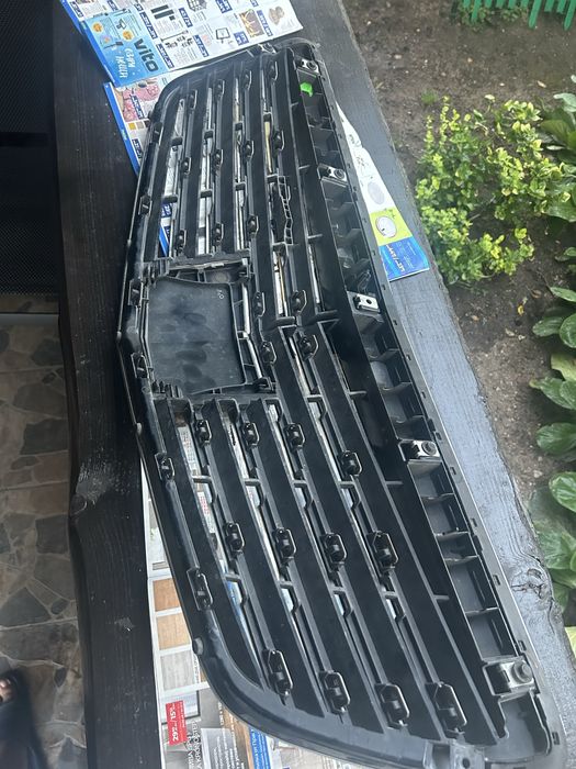 Решетка за Мерцедес w221 с дисктроник