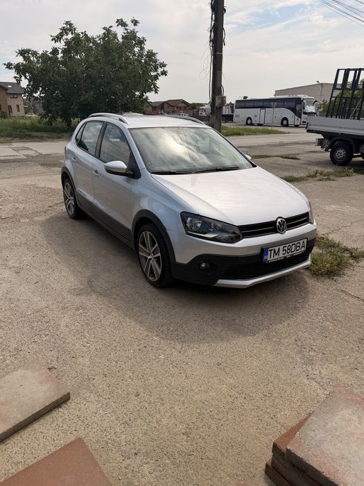 Volkswagen Polo Cross 2013 - foarte bine intretinut, fara investitii
