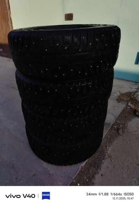 Bridgestoune Ice Kruiser 7000  R16