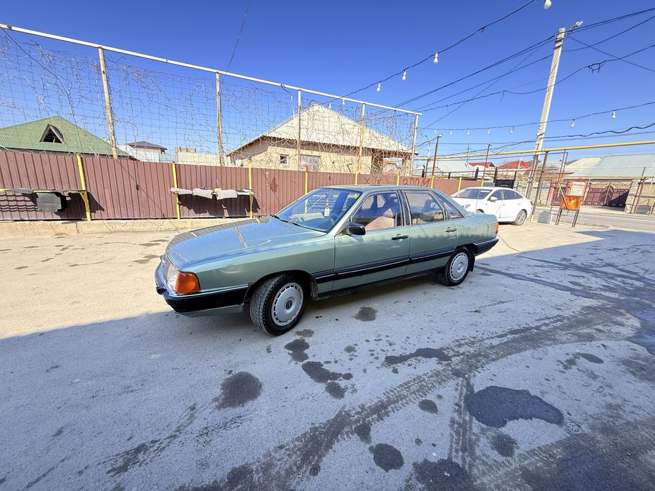 Ауди 100 родной краске