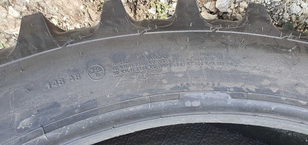 300/95R46 varianta radiala pentru 12.4-46 cauciucuri Legumicole