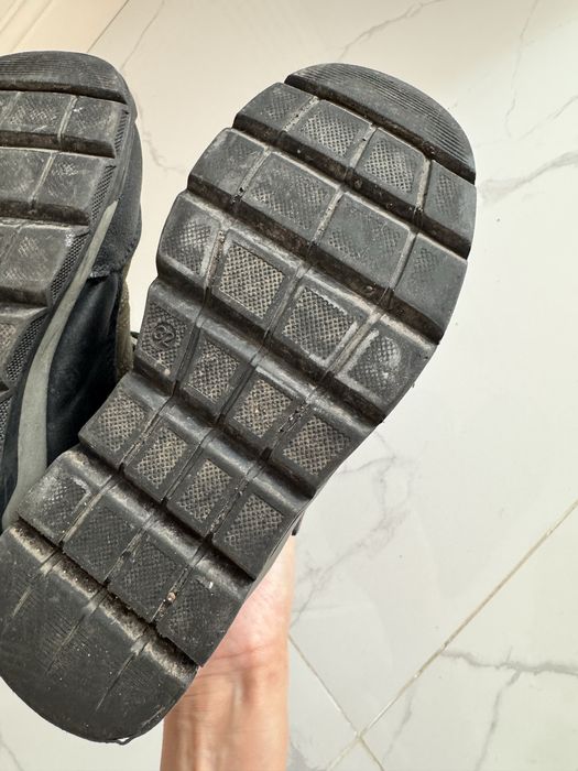 Утепленная осенняя  ботинка