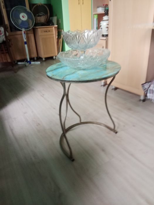 Столик чайный журнальный