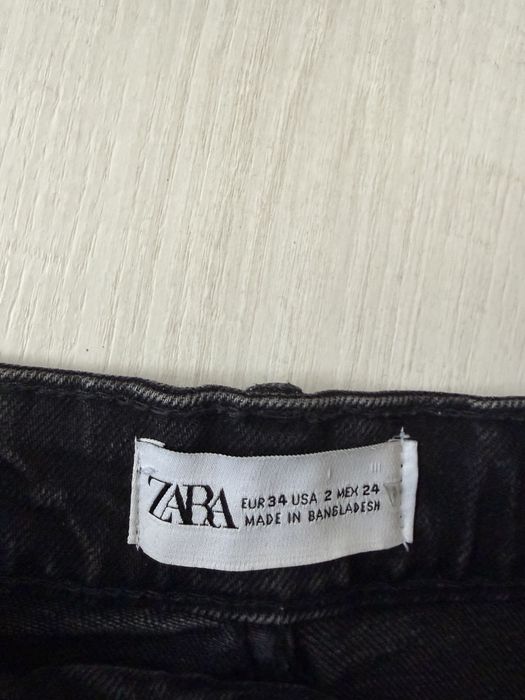Blugi scurti zara