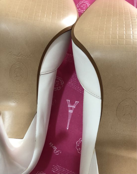 Белые свадебные туфли 38 размер (кожа)