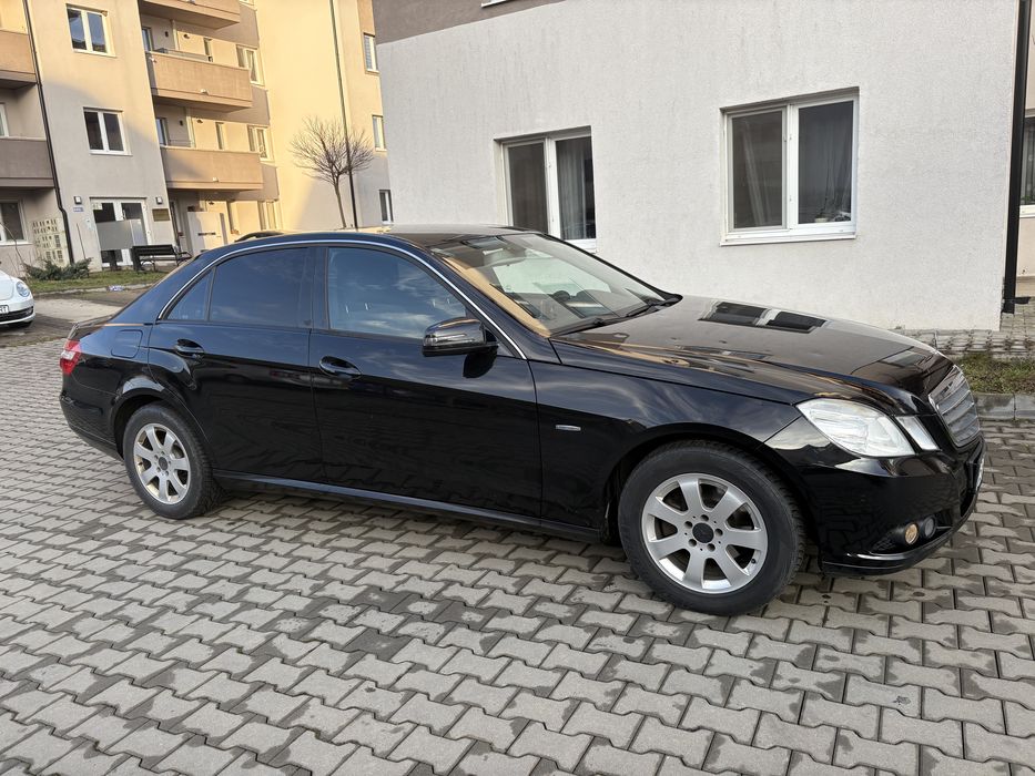 Mercedes benz e220 - 2.2 diesel 170 cp
