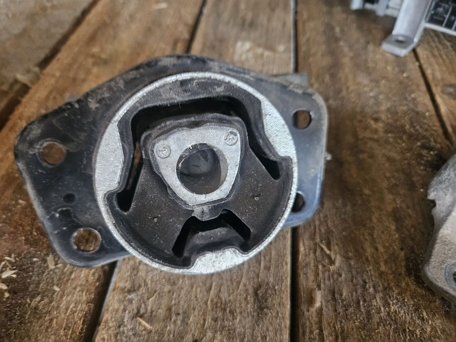 Tampoane motor cutie antibalans Smart Forfour