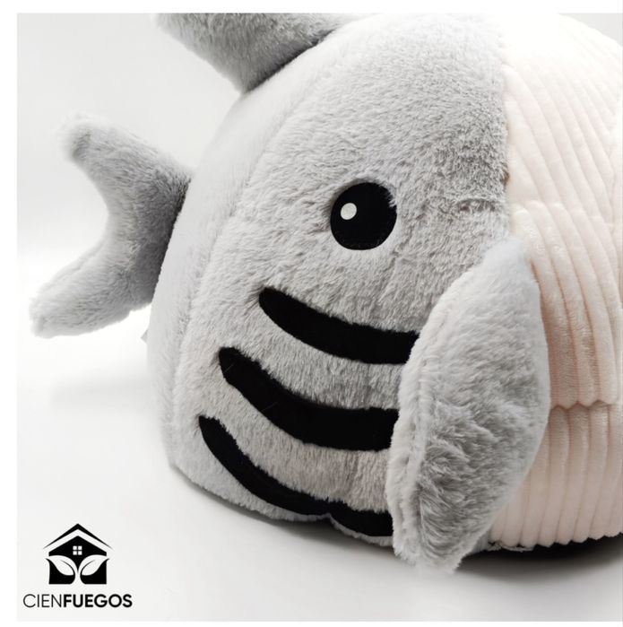 Лежаки, домики для животных