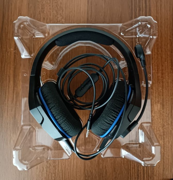 Продам наушники в отличном состоянии