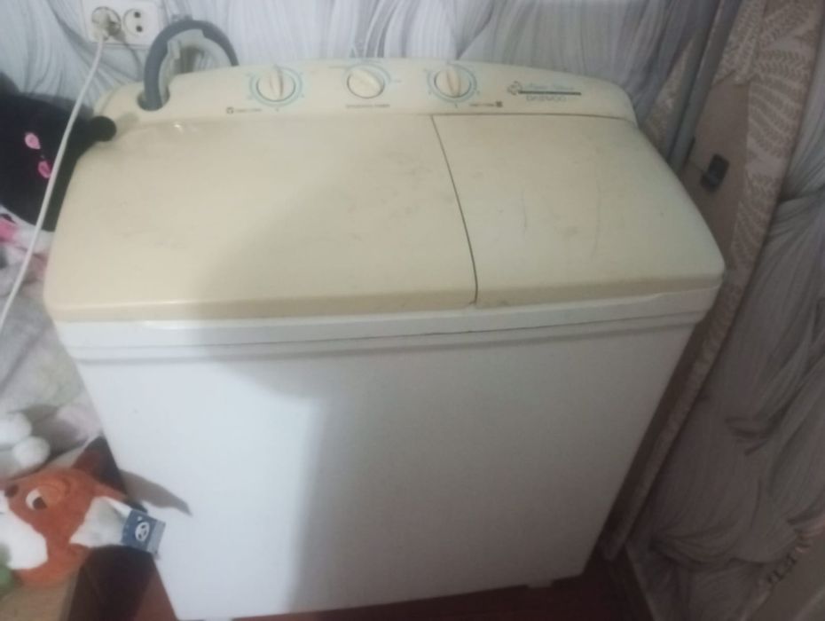 Продам стиральную машину