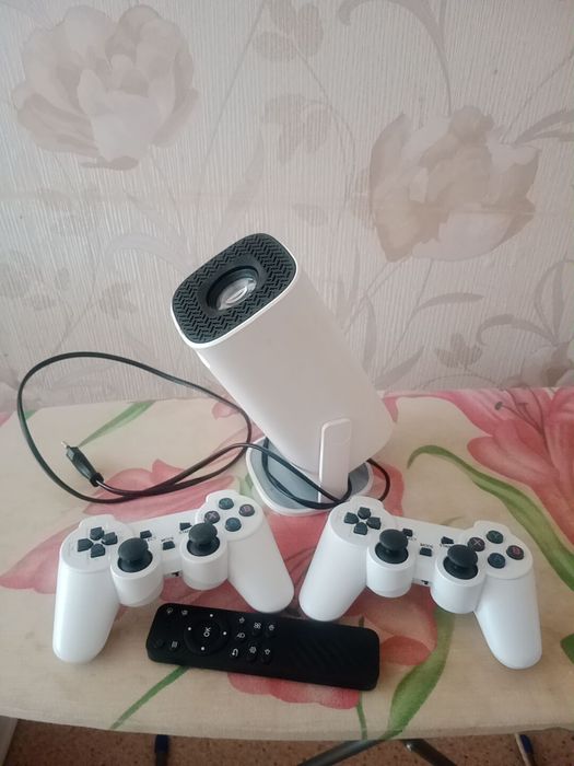 Продам игровой проектор