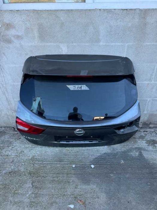 Haion cu luneta Nissan Qashqai 2015 J11 J11E Completa
