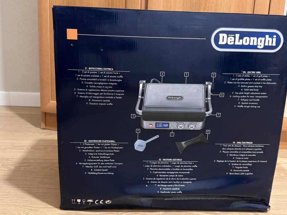 DeLonghi MultiGrill CGH1030D гриль-вафельница 3 в 1