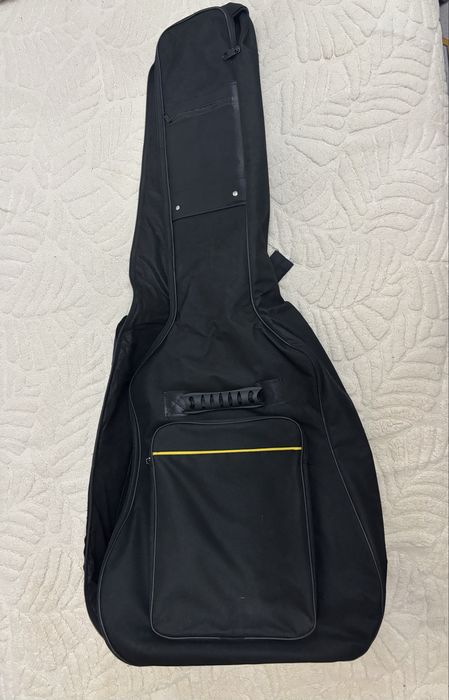 Гитара Fender и аксессуары к ней)