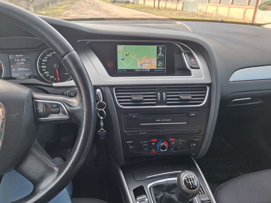 Vând Audi A4 b8 2010 ,2.0l disel