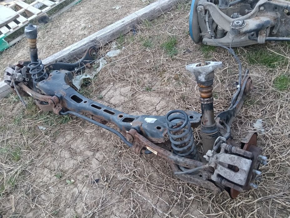 Punte spate completa Kia ceed Hyundai i30 2013 2014 2015 2016