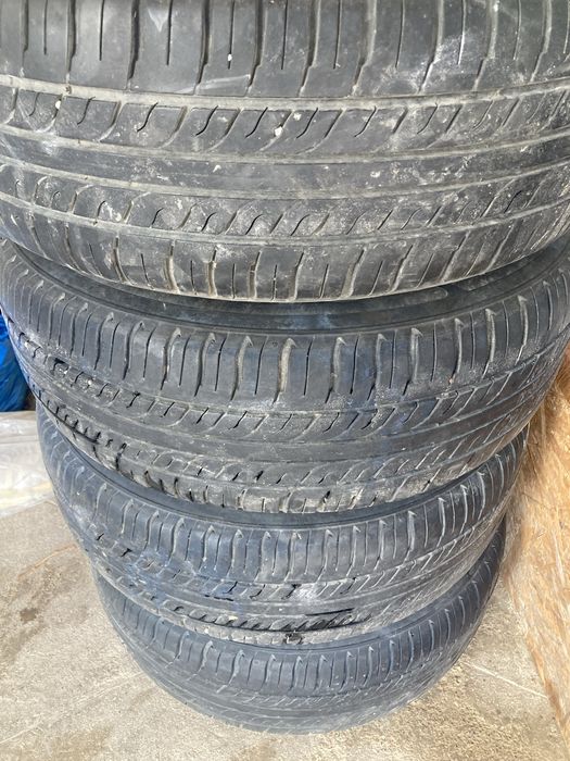 Шины с дисками в хорошем состояние