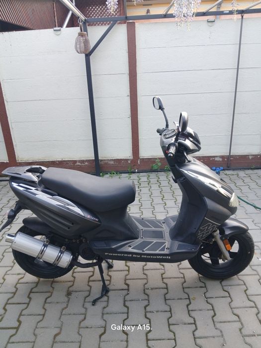 Scuter motowell 49cc 4 timpi răcire aer înmatriculat cu nr si talon carte