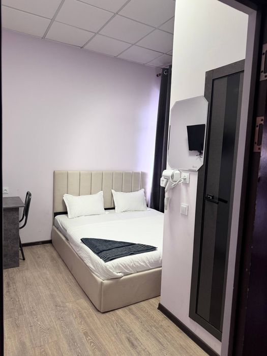 BEZZAKS Hotel Hostel Mexmonxona