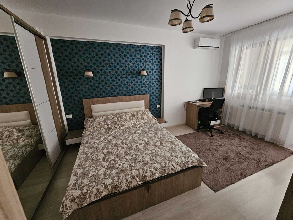 Vand apartament 4 camere in Prelungirea Ghencea, Cartierul Latin
