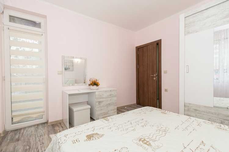 Дава се под наем Двустаен апартамент в Бургас, Сарафово - 52 кв.м за 357 € - Снимка #7