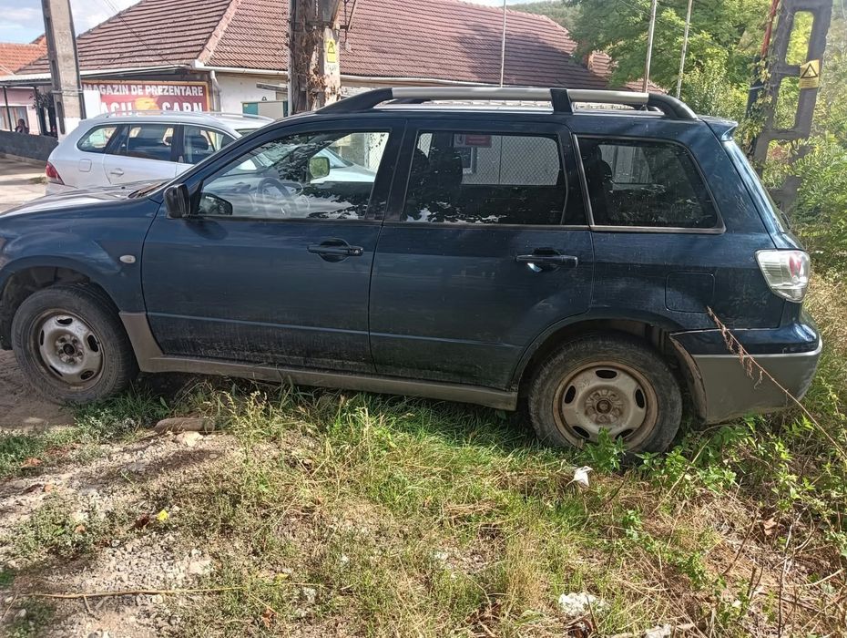 MITSUBISHI Outlander 2006 — imagine 2