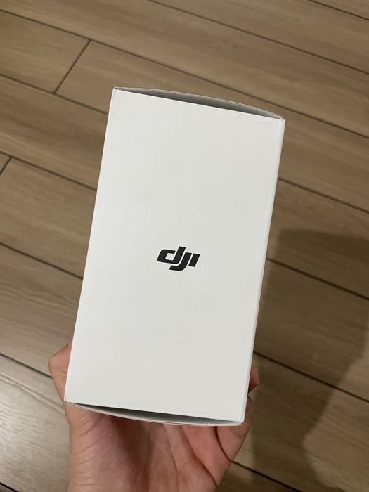 Продам петличку Dji mic 2