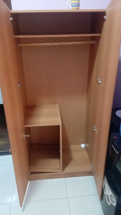 Parta, stul, shkaf mebellar sotiladi