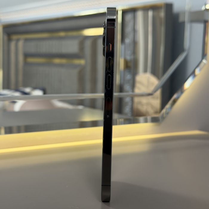 Vand sau schimb , IPhone  13 pro max Graphite 128 gb 5 G